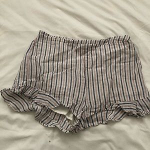 striped shorts